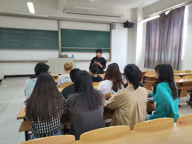 【学业导师】学业导师交流分享会:师生共话情长交流学习与生活难题