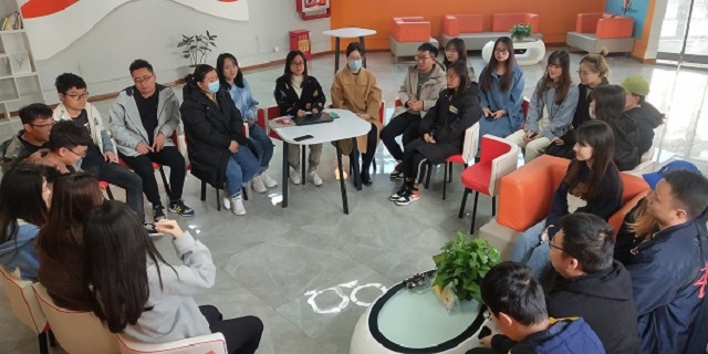 【学业导师】刘瑞老师开展开题报告撰写指导工作