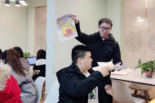 异科导师在行动：成长不期而遇 陪伴中找寻内心的归途