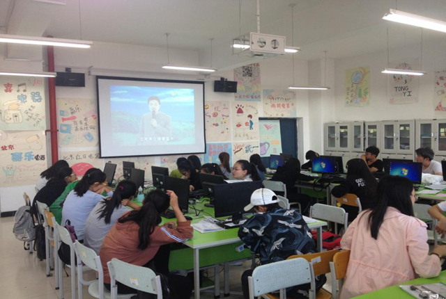 淬炼商学院召开学业导师师生见面会