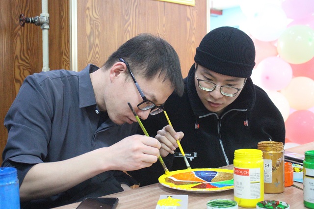 异科导师在行动：成长不期而遇 陪伴中找寻内心的归途