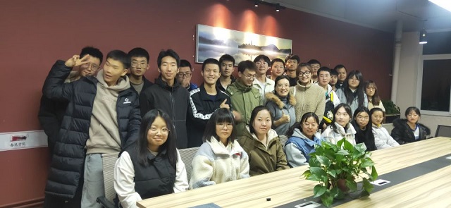 【学业导师】“跨届”交流 薪火相传——安艳霞老师开展大学生活经验分享交流会