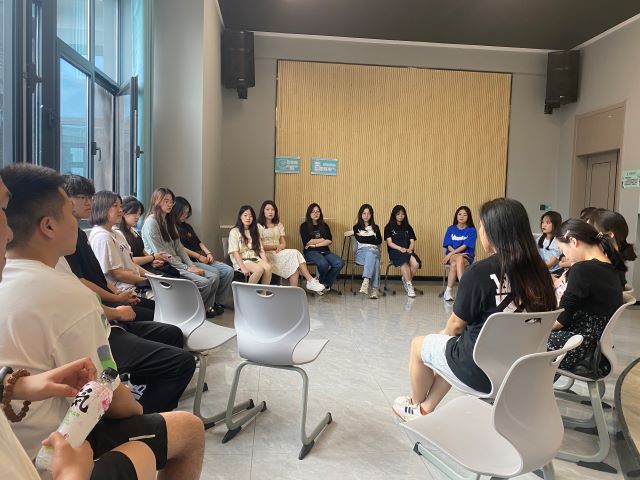 【学业导师】分享心路 砥砺成长 管蓉霞老师召开营销专业分享交流会