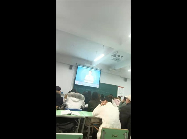 知识拓展现风采 师生合作促思辨――谢晓军老师《公共政策学》案例教学分享